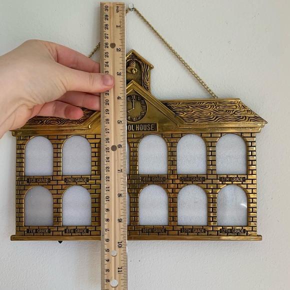 ✨SOLD✨ Vintage Brass School House 1st-12th School Photo Collage Frame - Picture 5 of 9